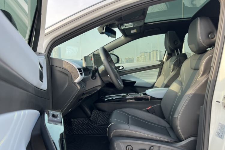 Used Volkswagen ID.4 X 2025 Smart Version Pure & Intelligent Enjoyment Edition
