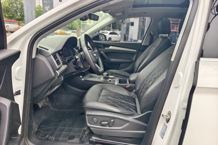 Used Audi Q5L 2018 45 TFSI Prestige Fashion Edition China V Emission Standard
