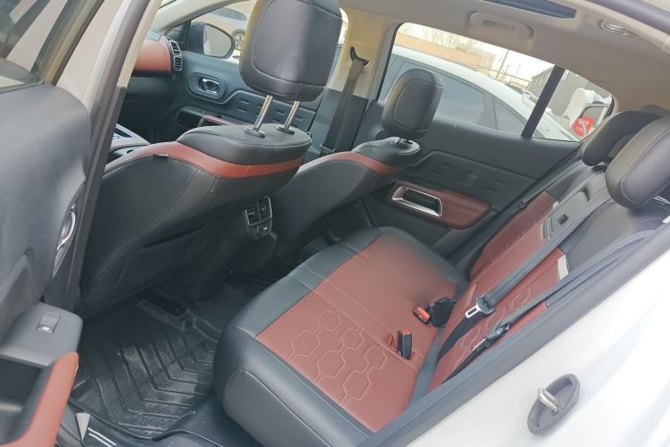 Used Citroen C5 AIRCROSS 2022 400THP Co-Creation Edition Left Rear Seat