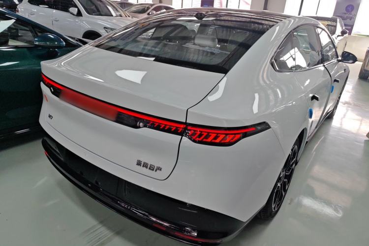 Used Nissan N7 2025 510 Max Rear Right 45 Deg