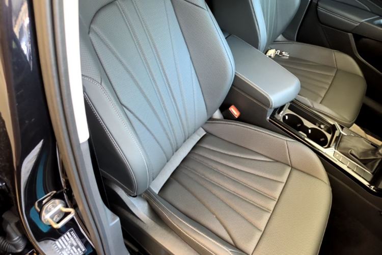 Used Volkswagen Passat 2025 Outstanding Model 380TSI Starry Dragon Edition
