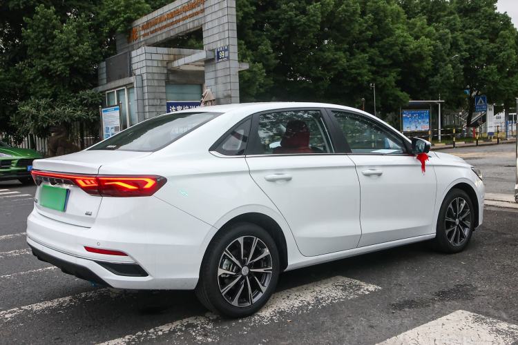 Used Geely Auto Emgrand 2026 Model 4th Generation 4 Millionth Anniversary Edition 1.5L CVT Feiyue Edition
