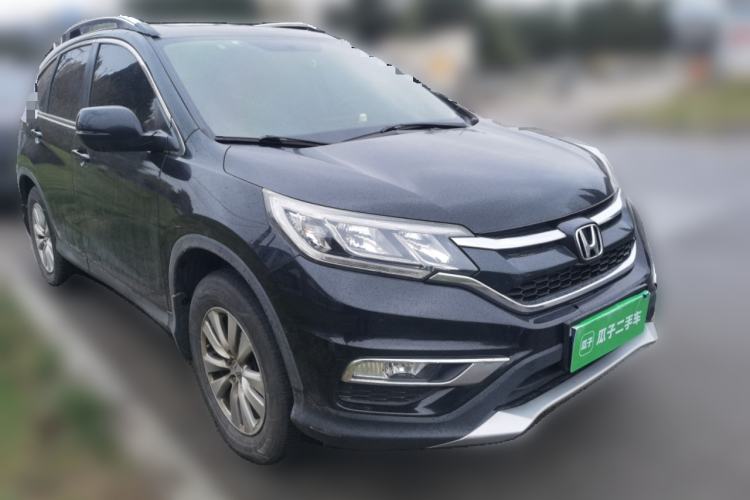 Used Honda CR-V 2016 2.0L two-wheel drive Urban Edition Front Right 45 Deg