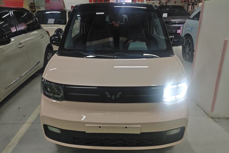 Used Wuling Hongguang MINIEV 2022 Macaron Premium Model – Lithium Ternary Battery Front