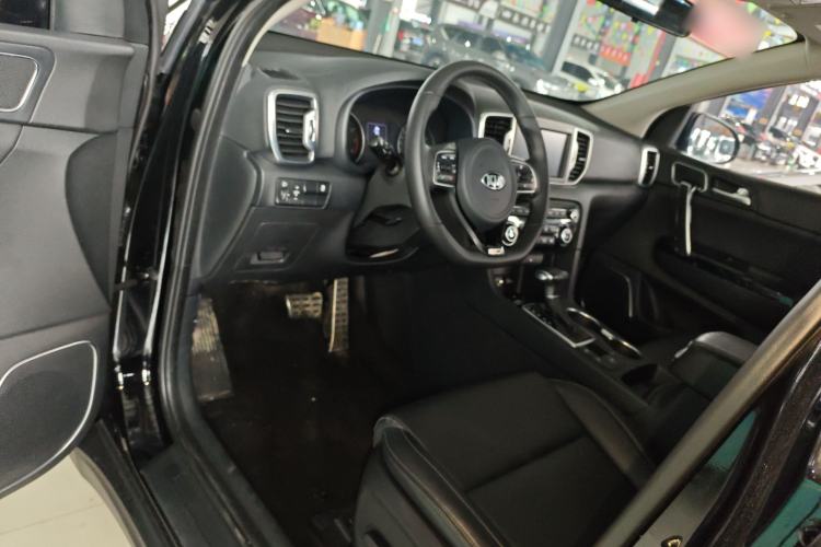 Used Kia KX5 2017 1.6T Automatic Two-Wheel Drive 15th Anniversary Special Edition DLX