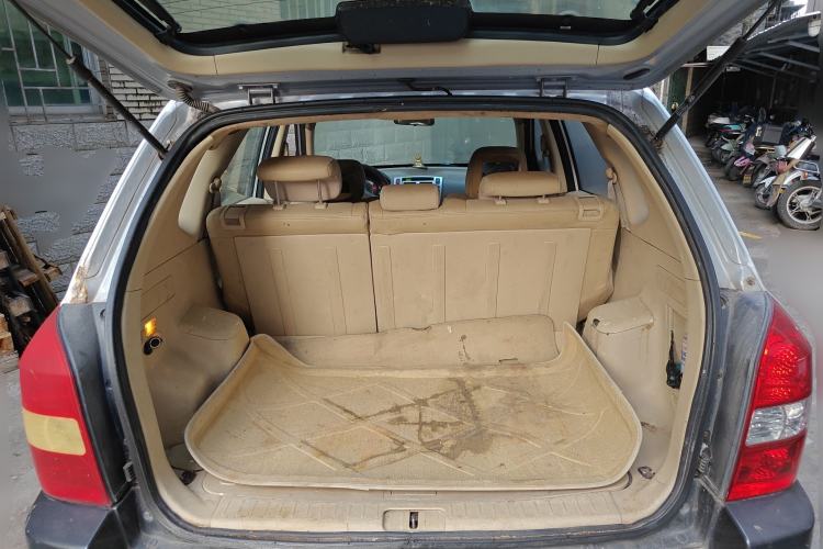 Used Hyundai Tucson 2009 2.0L Automatic Two-Wheel Drive with Sunroof