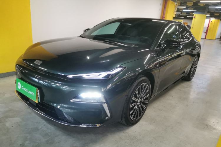 Used Geely Galaxy 8 2025 130km EM-i Flagship Edition