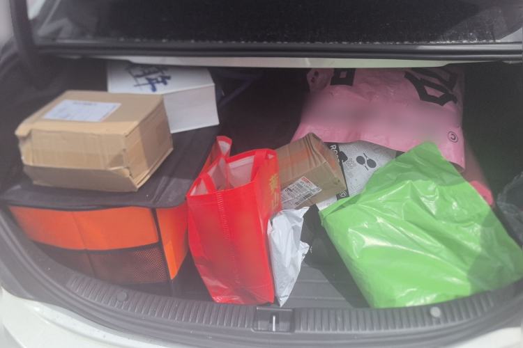 Used Mercedes-Benz C-Class 2020 C 200 L Fashion Edition Sport Version Trunk