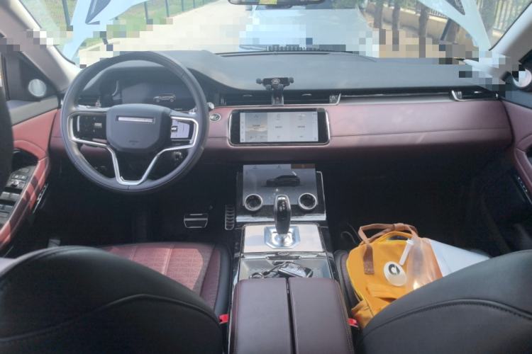 Used Land Rover Range Evoque 2023 Aurora L 249 PS Luxury Edition
