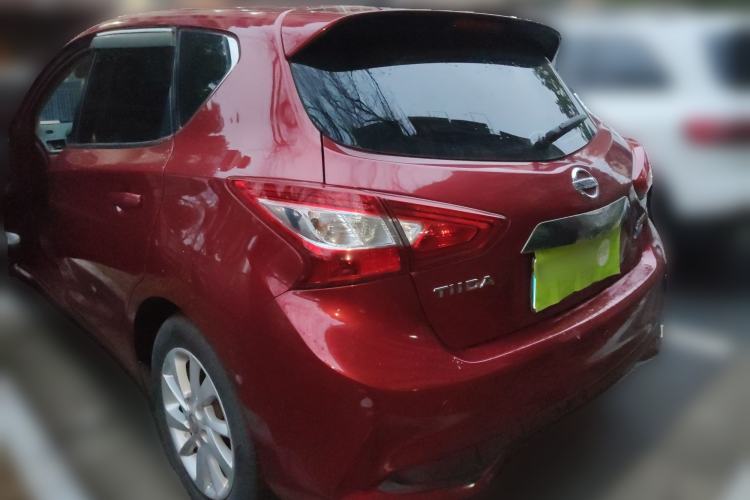 Used Nissan Tiida 2016 1.6L CVT Cool Dynamic Edition