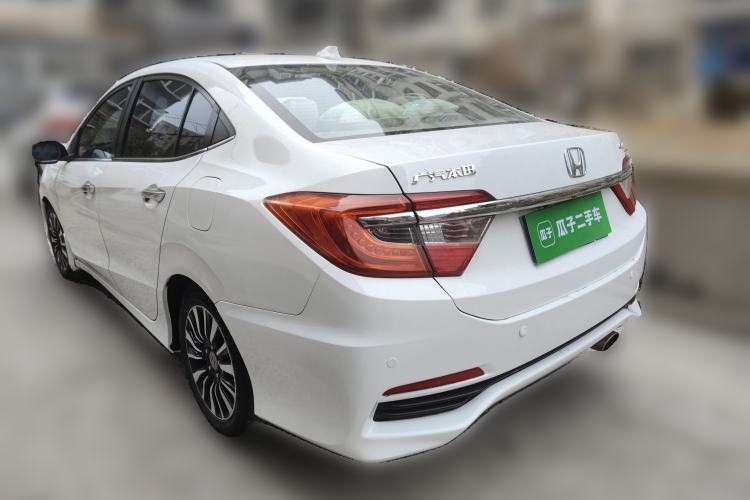 Used Honda Crider 2013 1.8L automatic luxury edition
