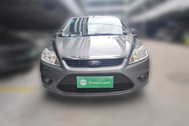 Used Ford Focus 2011 Sedan 1.8L Manual Classic Model
