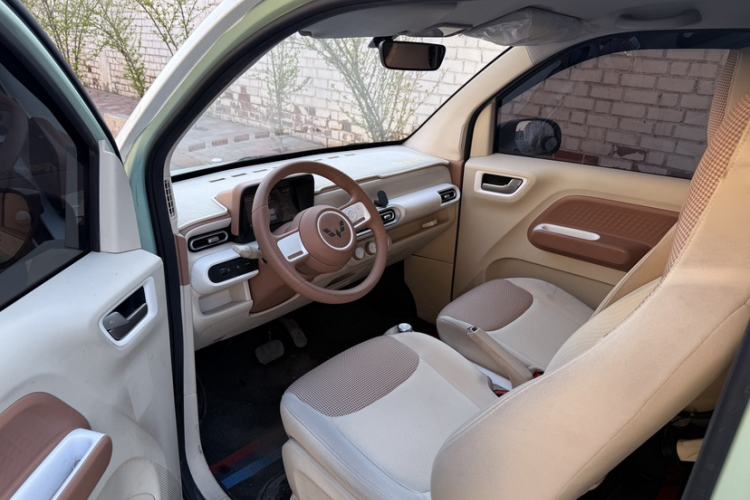 Used Wuling Hongguang MINIEV 2024 3rd Generation 215km Youth Edition
