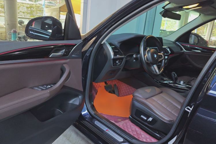 Used BMW X3 2021 xDrive25i M Sport Package Driver Seat