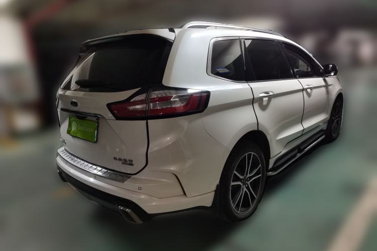 Used Ford Edge 2020 EcoBoost 245 Two-Wheel Drive Titanium 7-Seater Rear Right 45 Deg