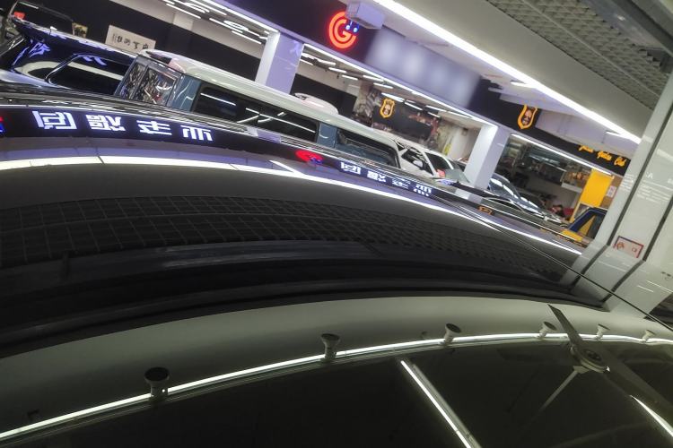 Used Li Auto MEGA 2025 Home Family Special Edition Roof