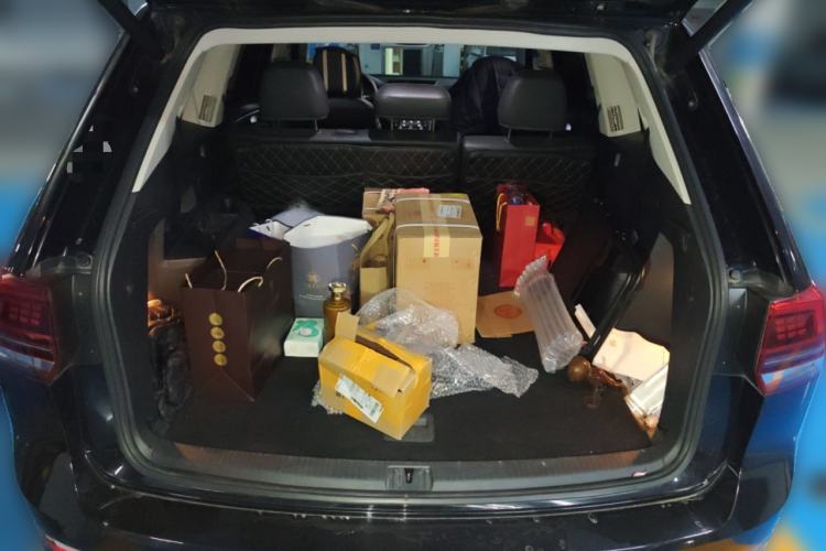 Used Volkswagen Teramont 2017 380TSI Four-Wheel Drive Luxury Edition Trunk