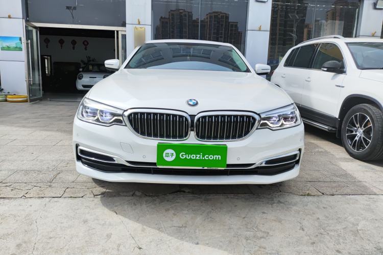 Used BMW 5 Series 2019 Facelifted 530Li Luxury Edition Premium Package Front