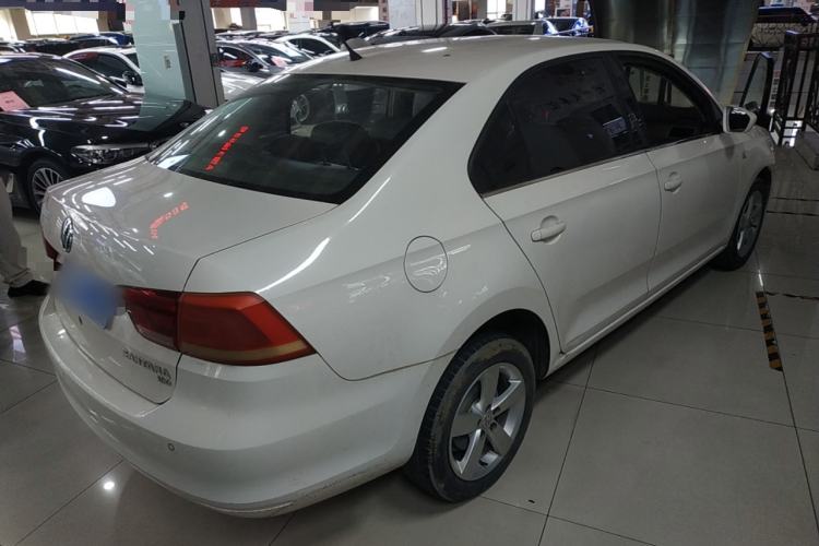 Used Volkswagen Santana 2015 1.6L Automatic Comfort Edition Rear Right 45 Deg