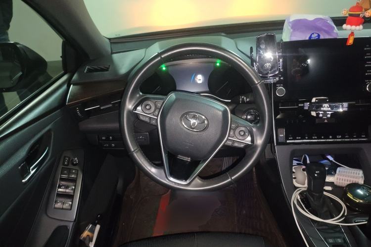 Used Toyota Avalon 2019 2.0L Luxury Edition China VI Standard Steering Wheel