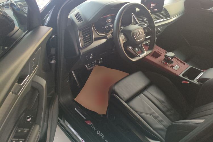 Used Audi Q5L 2023 40T Luxury Dynamic Model
