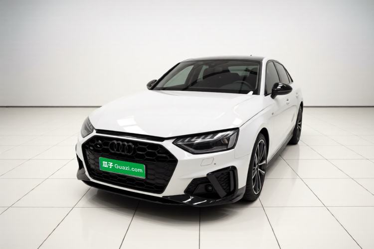 Used Audi A4L 2023 40 TFSI Luxury Dynamic Model