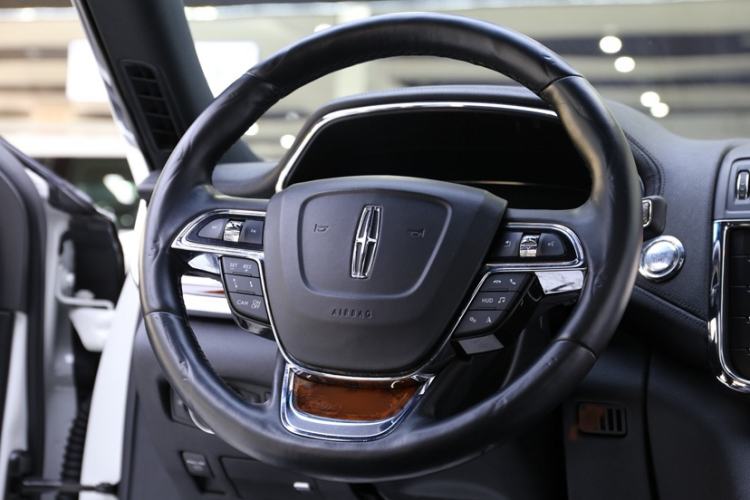 Used Lincoln Continental 2019 2.0T Two-Wheel Drive Prestige Version China V Standard