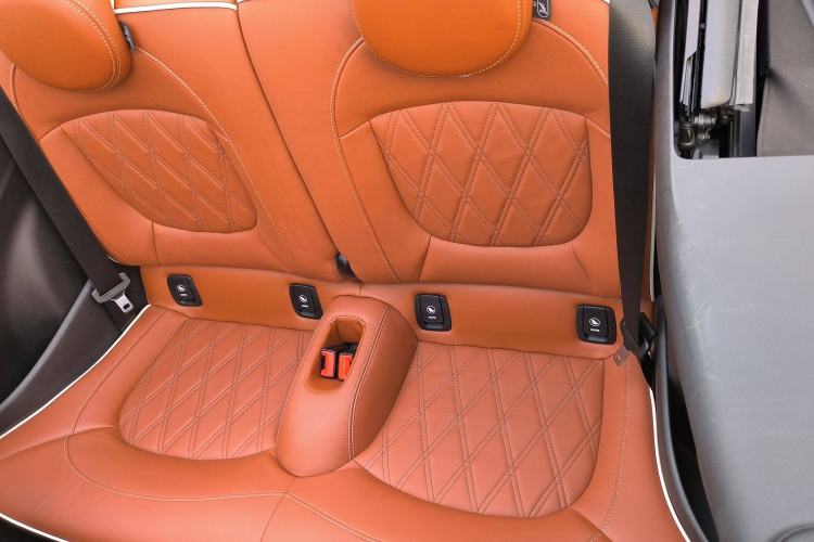 Used MINI MINI 2020 1.5T COOPER CABRIO Artist
