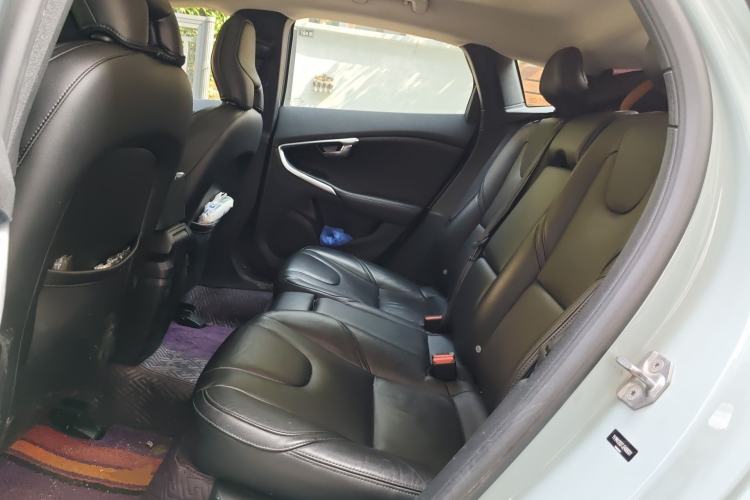 Used Volvo V40 2018 T3 Zhiyi Edition Left Rear Seat