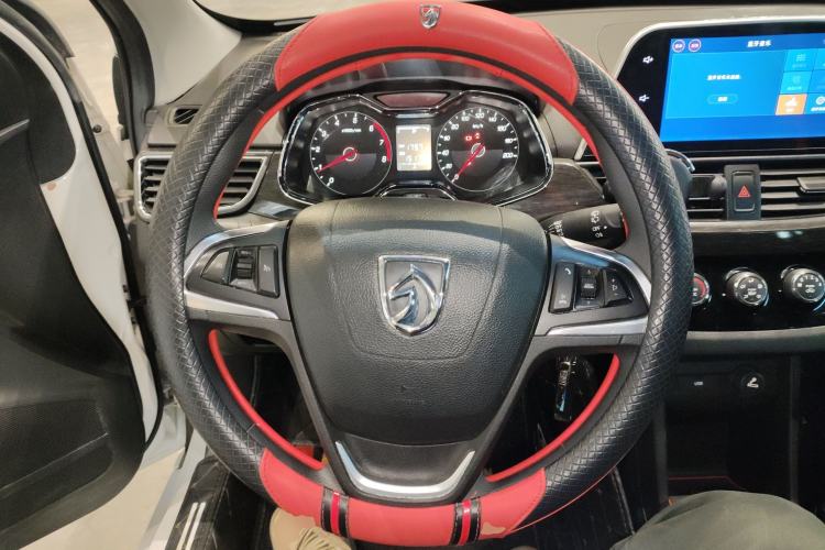 Used Baojun 310 2016 1.2L Manual Luxury Model