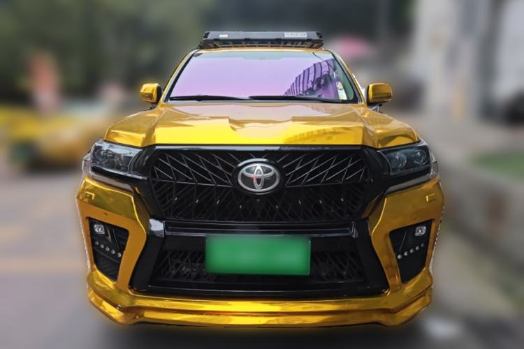 Used Toyota Land Cruiser 
