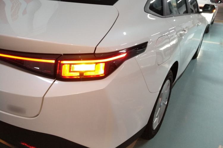 Used CHANGAN OSHAN 520 2025 Standard Edition
