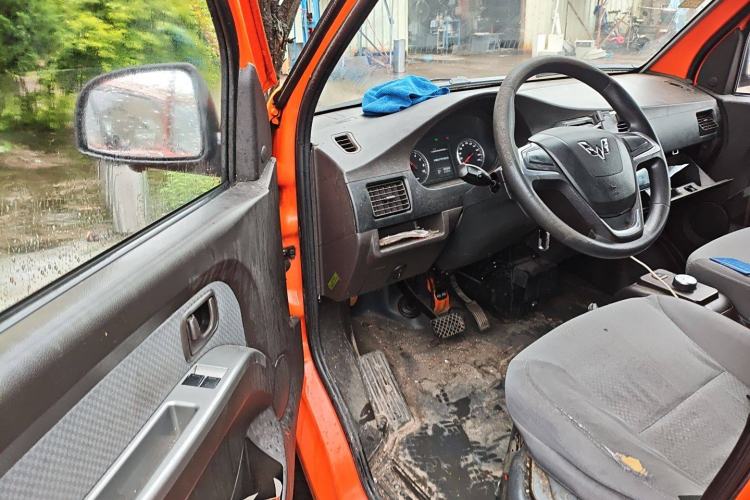 Used Wuling Rongguang EV 2020 Enclosed Window Version Base Model 2 Seats 300 KM