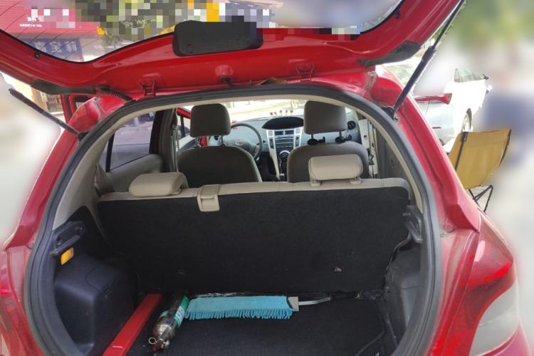 Used Toyota Yaris 2011 1.6E Automatic Charm Edition
