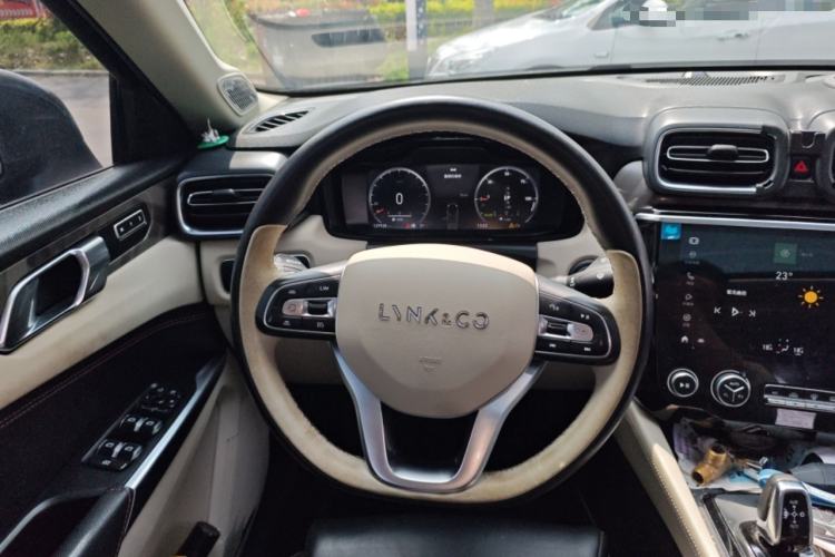 Used Lynk & Co 02 New Energy 2021 1.5T PHEV Pro Steering Wheel