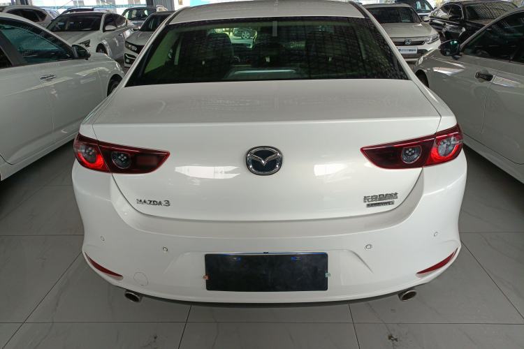 Used Mazda 3 Axela 2021 2.0L Automatic Zhiya Edition
