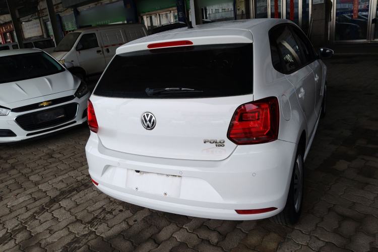 Used Volkswagen Polo 2016 1.6L Automatic Comfort Model
