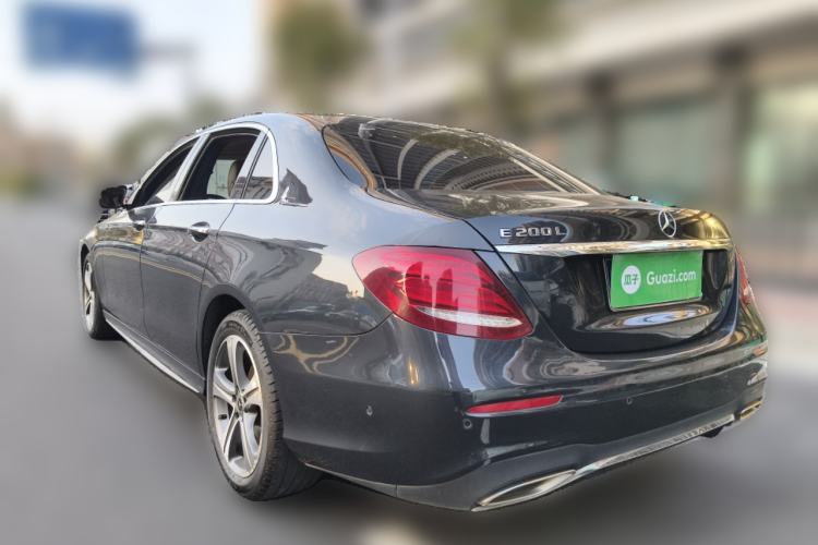 Used Mercedes-Benz E-Class 2018 Facelift E 200 L Sport Edition