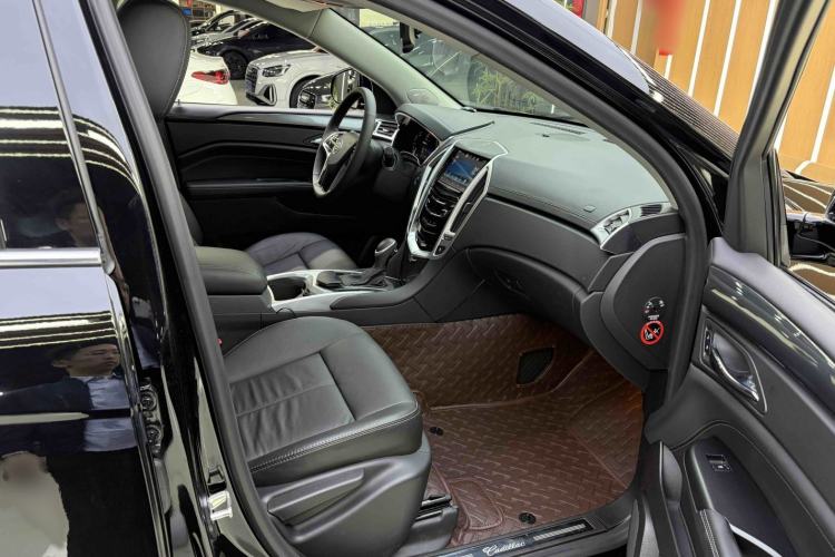Used Cadillac SRX 2015 3.0L Comfort Version
