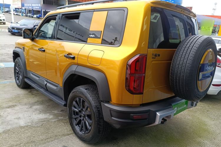 Used Formula Leopard 5 2023 Navigator Edition