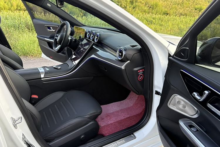 Used Mercedes-Benz C-Class 2023 Second Facelift C 260 L Starry Night Sports Edition