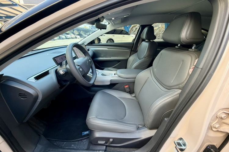 Used XPeng MONA M03 2024 620 with Ultra-Long Range
