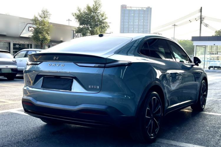 Used ONVO L60 2024 60 kWh Rear-Drive Version