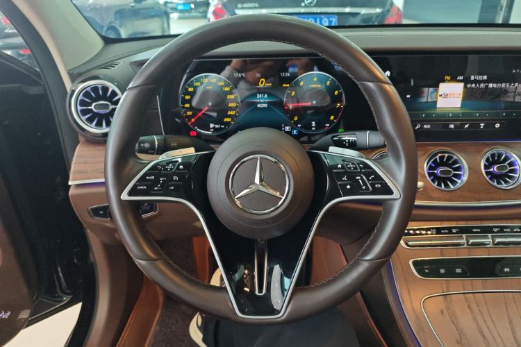 Used Mercedes-Benz E-Class 2023 Updated E 300 L Fashion Edition
