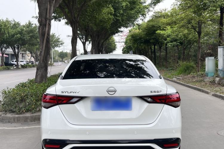 Used Nissan Sylphy 2025 1.6L CVT Genuine Edition Exterior 4