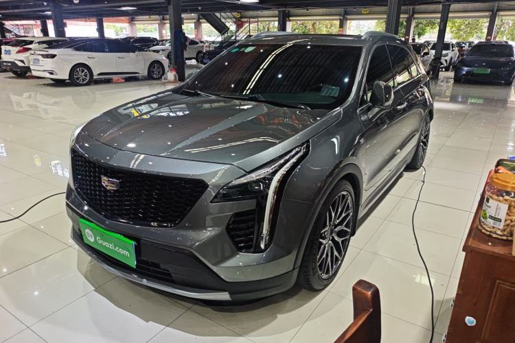 Used Cadillac XT4 2018 28T Two-Wheel Drive Leading Sport Model
