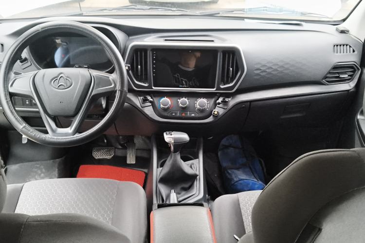 Used CHANGAN KAICHENG Ruixing EM80 2024 Comfort-Style 6-Seater 41.86 kWh Center Console