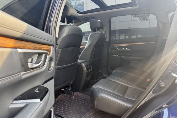 Used Honda CR-V 2021 240TURBO CVT 2WD Fashion Edition Interior 4