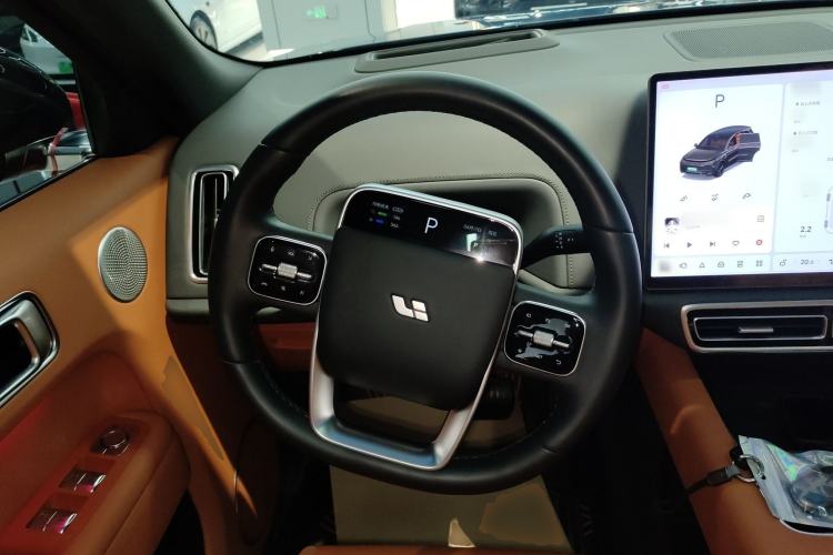 Used Li Auto L8 2025 Pro Smart Refresh Edition