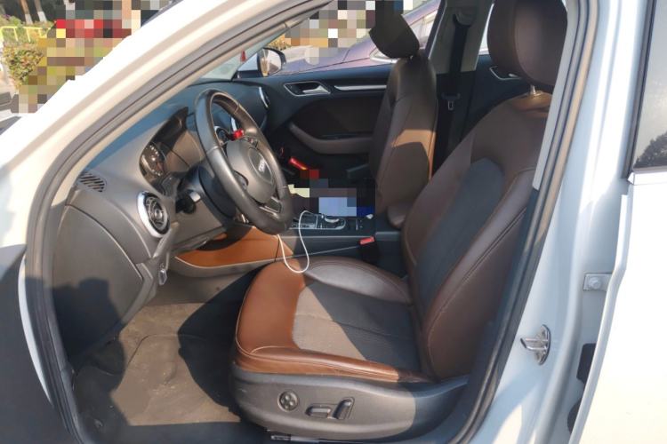 Used Audi A3 2014 Limousine 40 TFSI S line Comfort Model